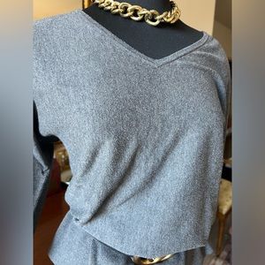 Ann Taylor gray V neck Dolman sleeve top M